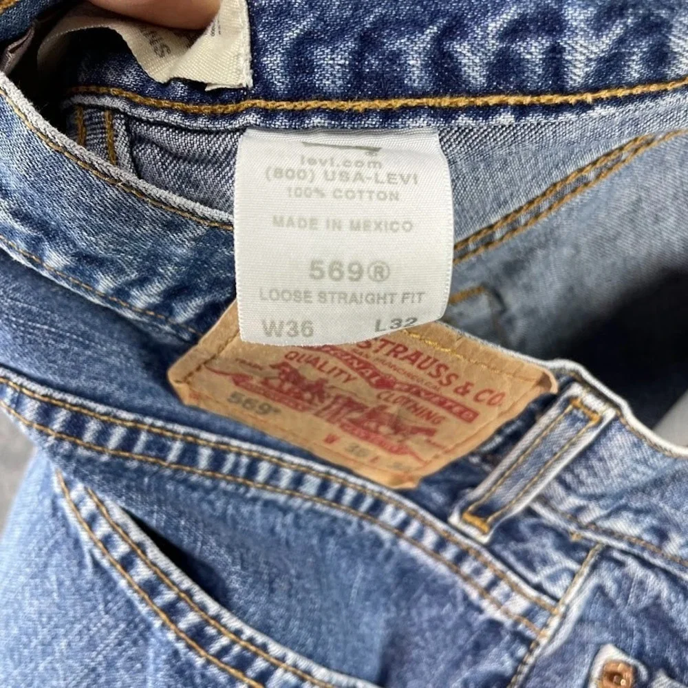 Y2K Levi's 569 Jeans Mens 36x32 Fits 36x31 Blue Medium Wash Loose Straight Denim